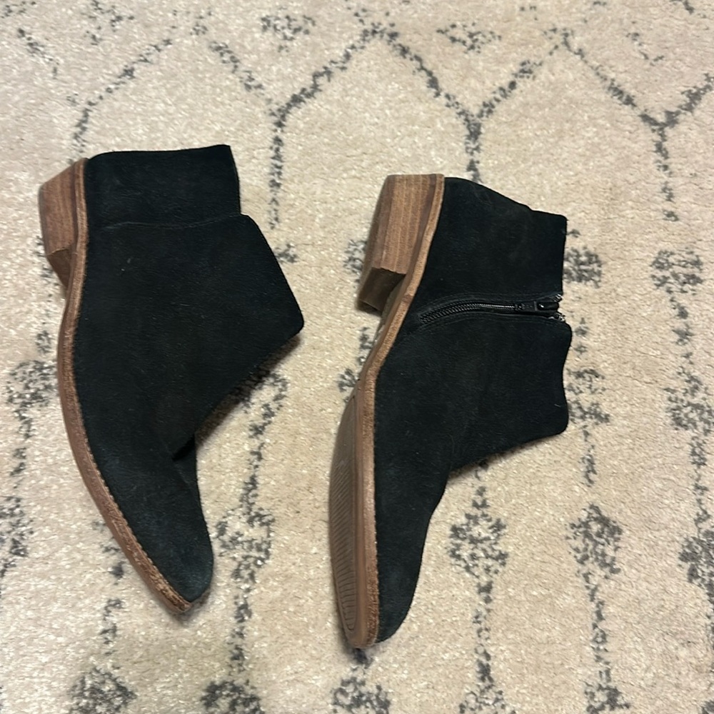 Gianni Bini Black Suede Brown 1” Heel Ankle Boots w/Zipper Women’s Size 8.5M